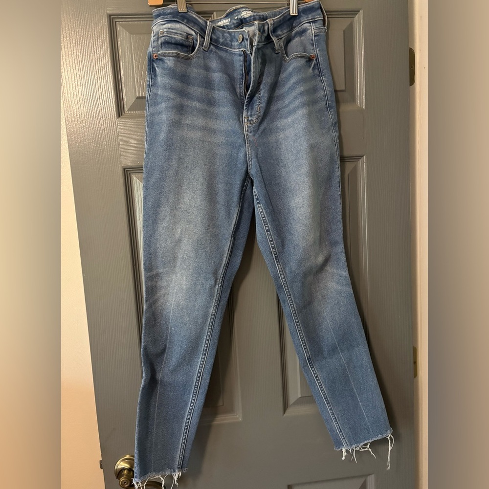Extra High Rise Rockstar Super Skinny Medium Wash jeans sz 14